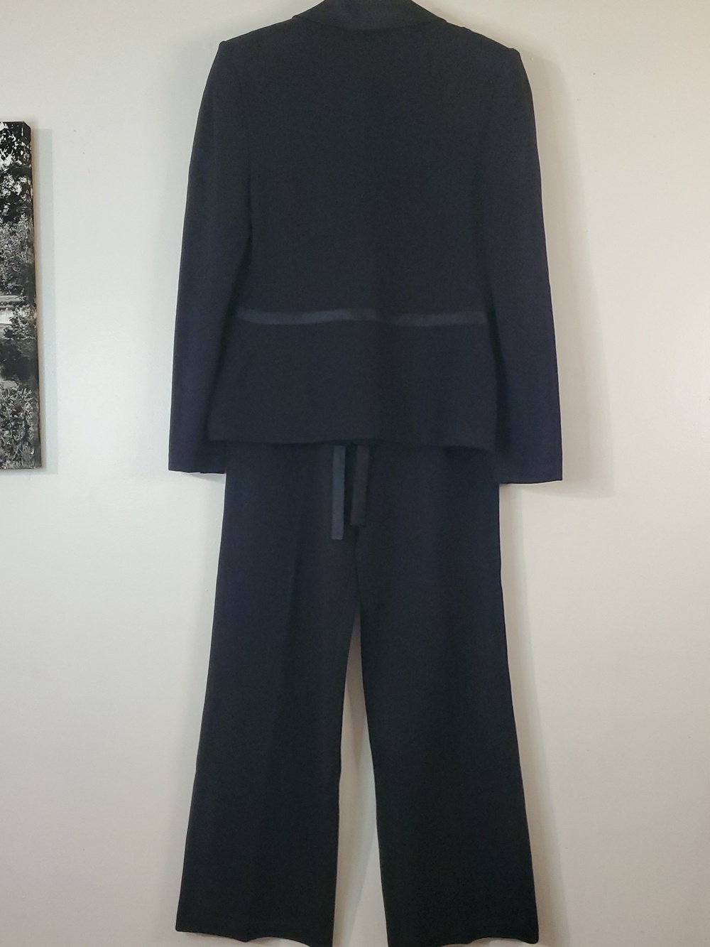 Vintage St.John Evening Black Sweater Knit Suit Size 10 Pants & Jacket - Picture 8 of 16